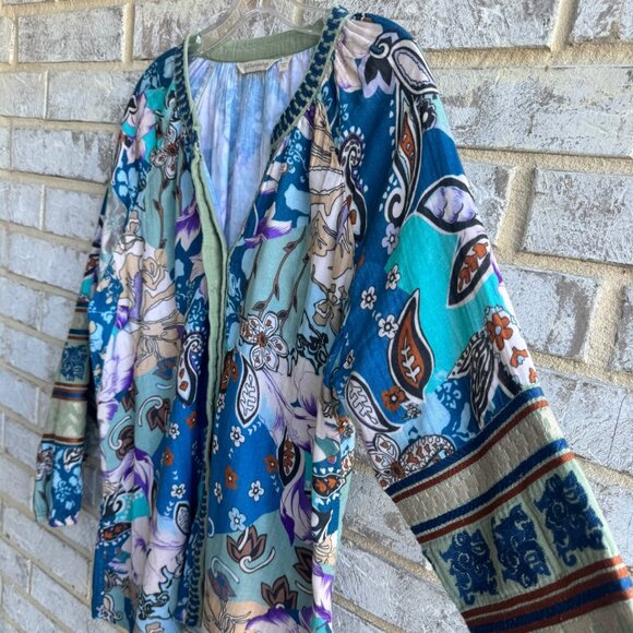 Soft Surroundings Long Sleeve V-Neck Button Up Floral Boho Blouse Size L Petite - Picture 6 of 9